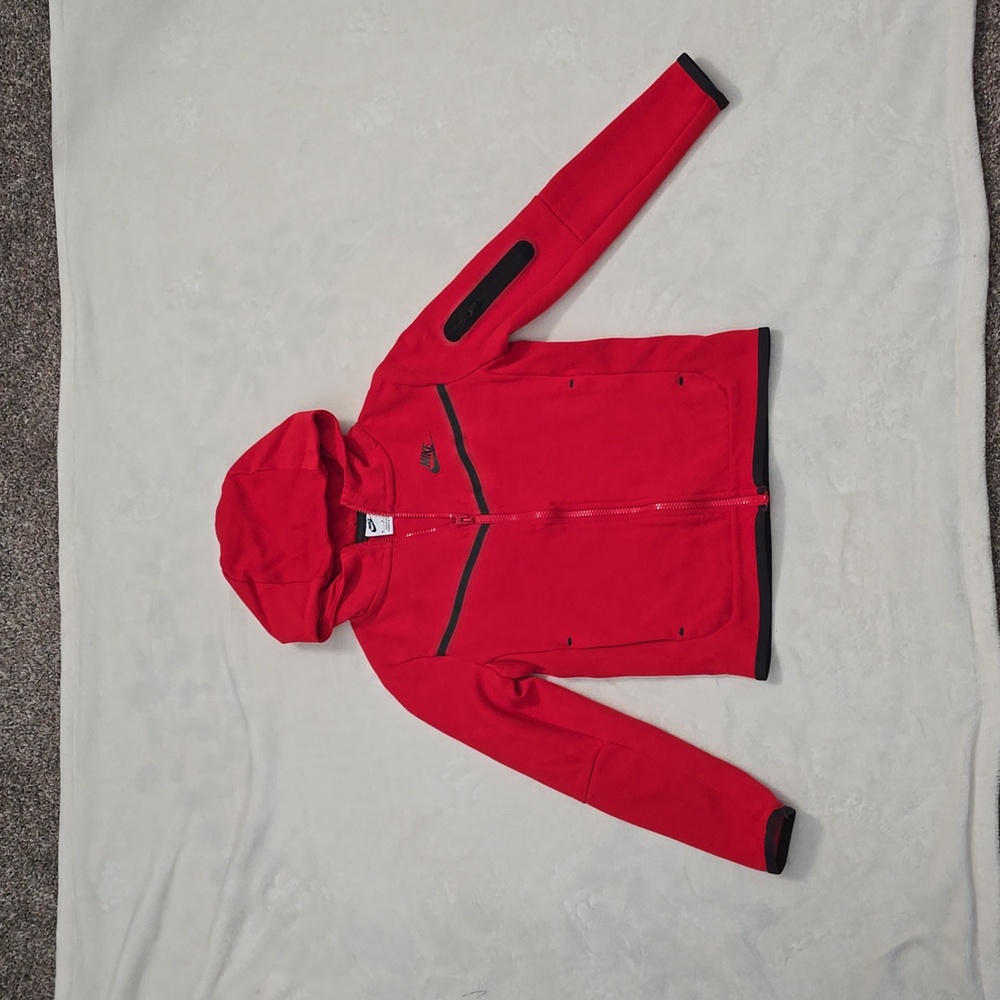 Nike zippered sweater